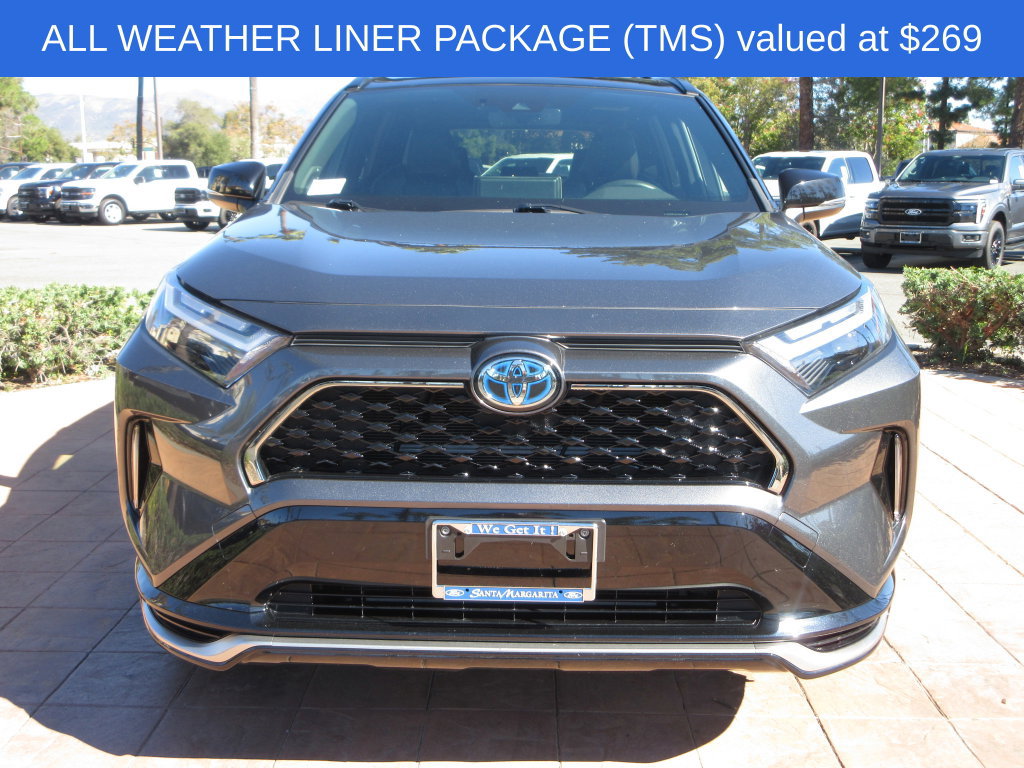 Used 2022 Toyota RAV4 XSE w/ Weather Package AWD/4WD image 8