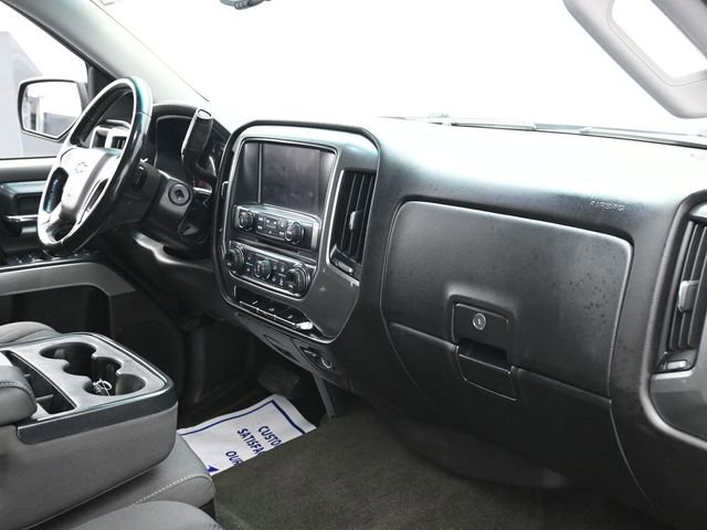 Used 2018 Chevrolet Silverado 1500 LT w/ All Star Edition image 27