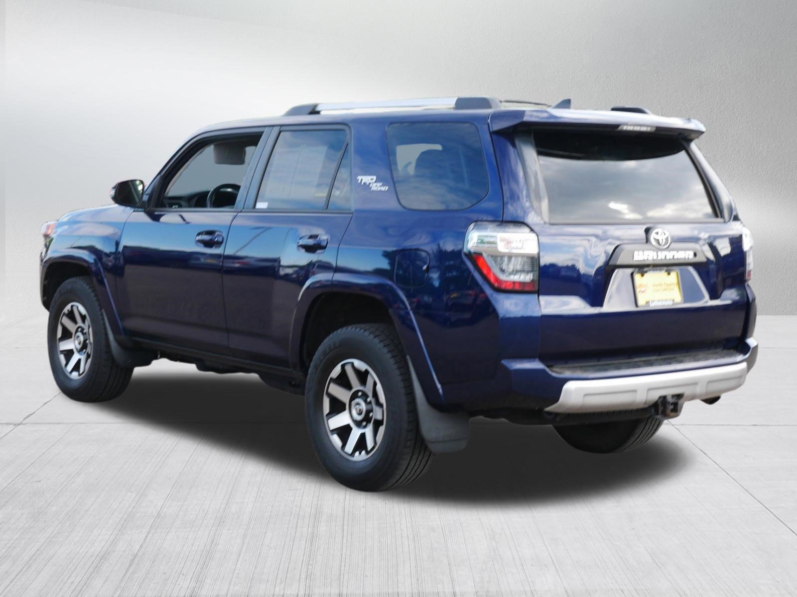 Used 2018 Toyota 4Runner TRD Off-Road Premium AWD/4WD image 5