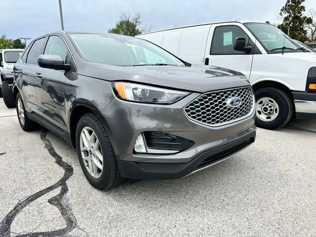 Certified 2023 Ford Edge SEL w/ Convenience Package AWD/4WD image 7