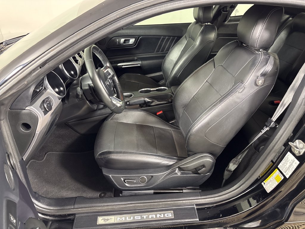 Certified 2019 Ford Mustang Premium RWD image 26