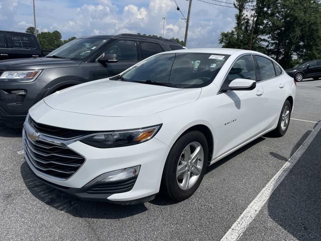 Used 2020 Chevrolet Malibu LS w/ Driver Confidence Package II FWD image 3