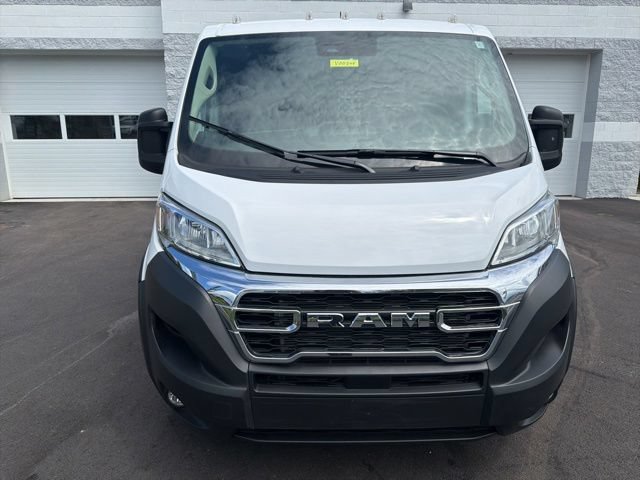 Used 2025 RAM ProMaster 2500 w/ U-Haul Equipment Group FWD image 10