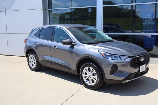 Certified 2024 Ford Escape Active AWD/4WD image 7