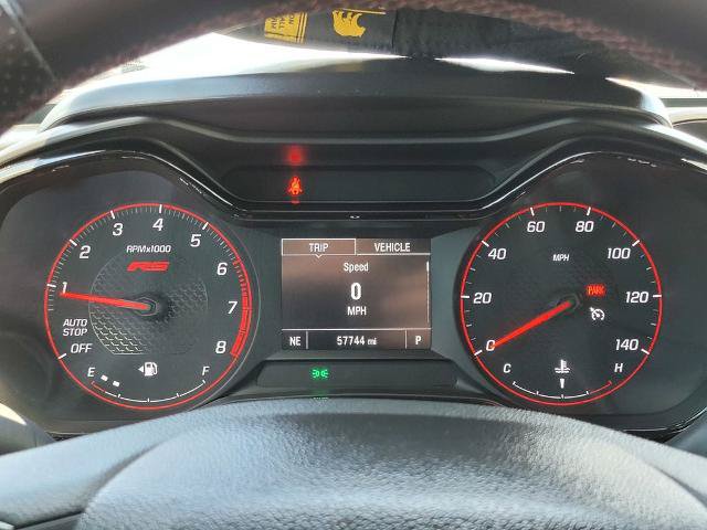 Used 2024 Chevrolet Trax RS w/ Sunroof Package FWD image 24
