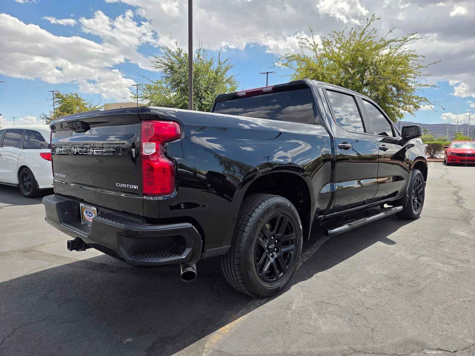Used 2023 Chevrolet Silverado 1500 Custom RWD image 6