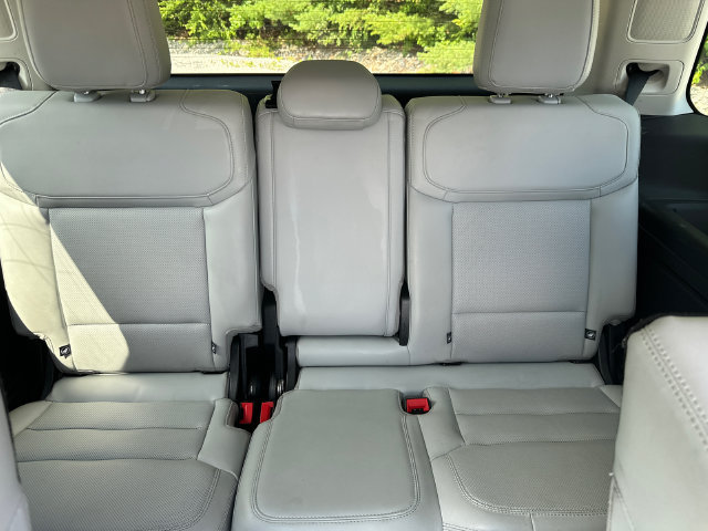 Certified 2025 Ford Expedition Platinum w/ Driver's Package AWD/4WD image 21
