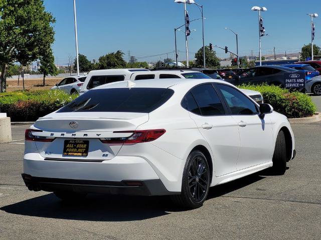 Used 2025 Toyota Camry SE w/ Multimedia Upgrade Package FWD image 4