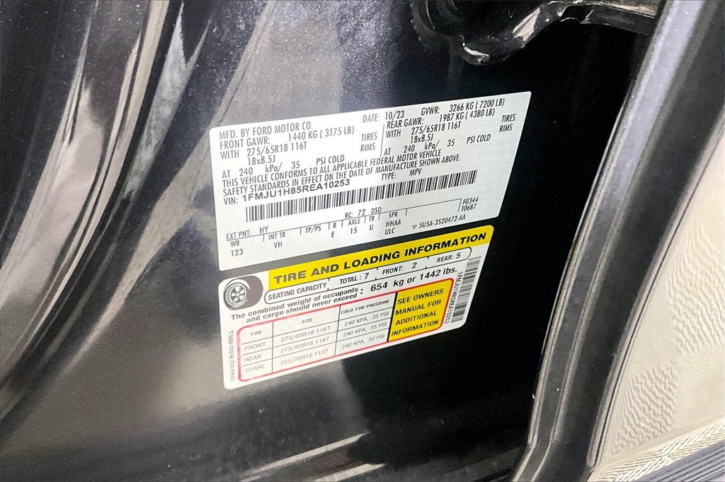 Certified 2024 Ford Expedition XLT image 28