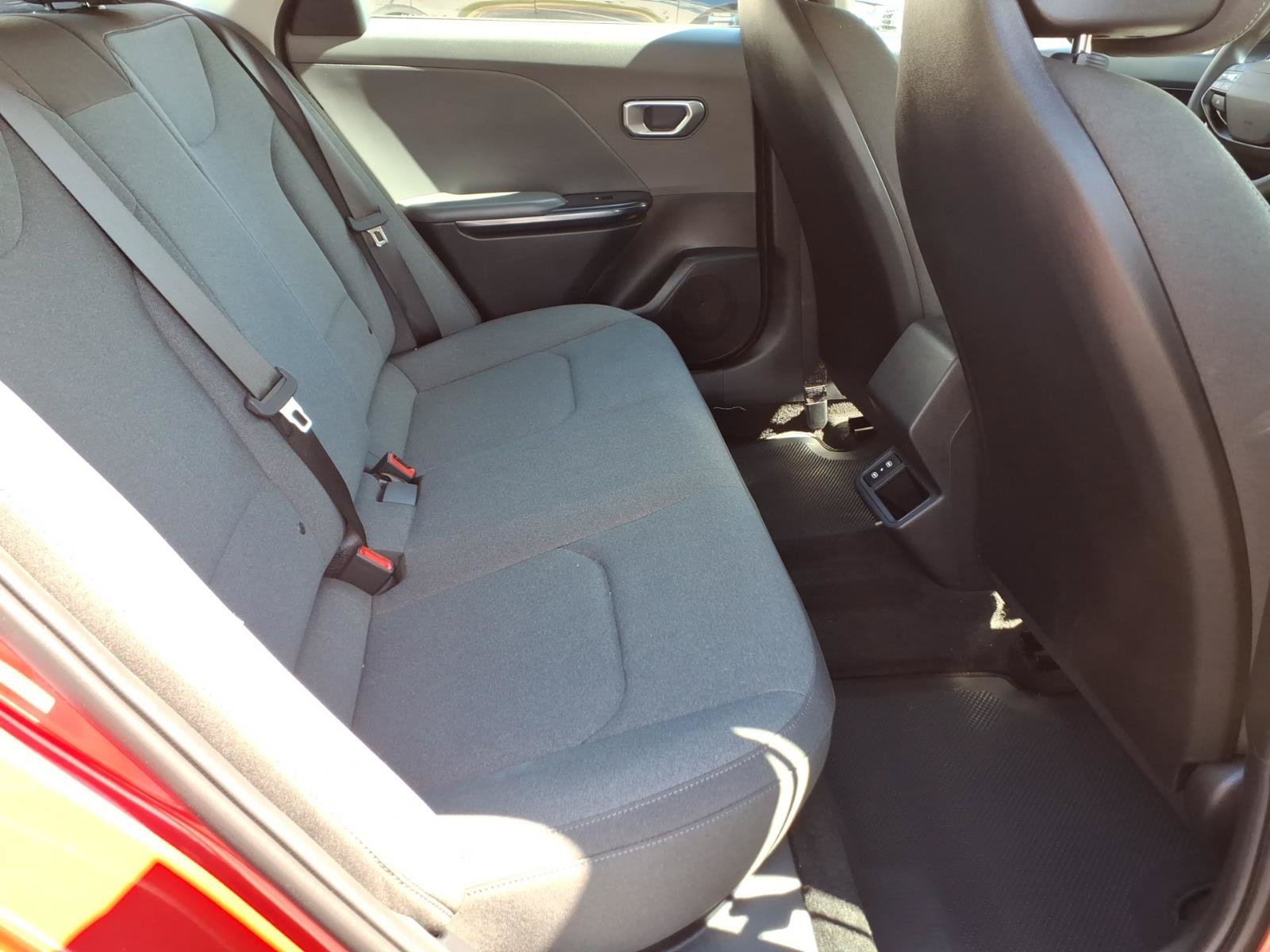 Used 2025 Kia K4 FWD image 24