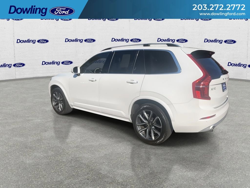 Used 2019 Volvo XC90 T5 Momentum w/ Multimedia Package image 6