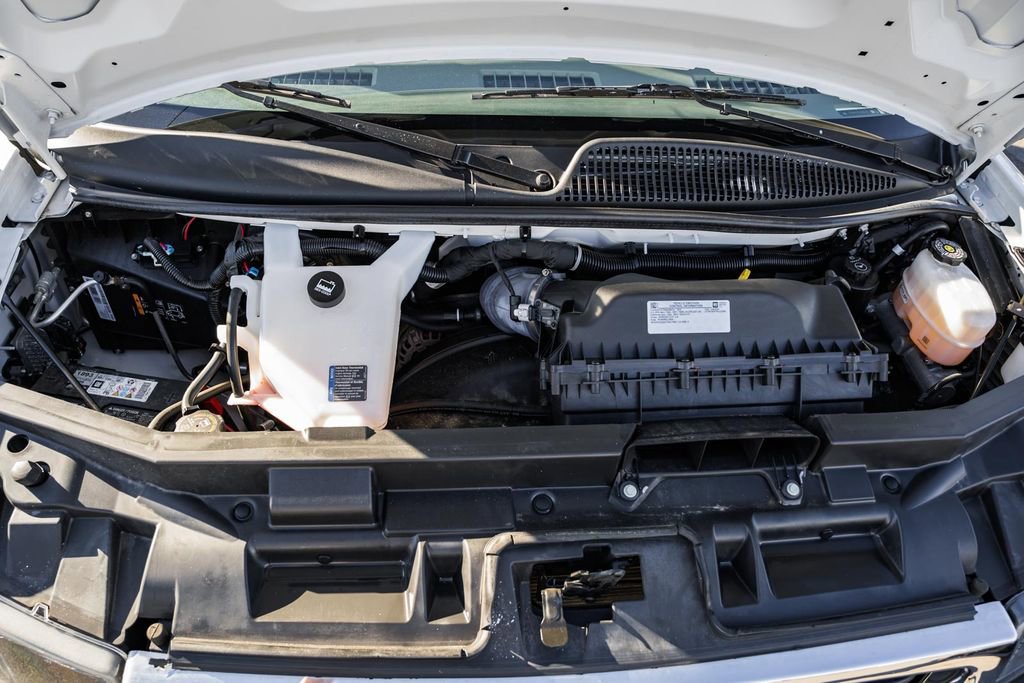 Used 2024 GMC Savana 2500 w/ Driver Convenience Package image 20