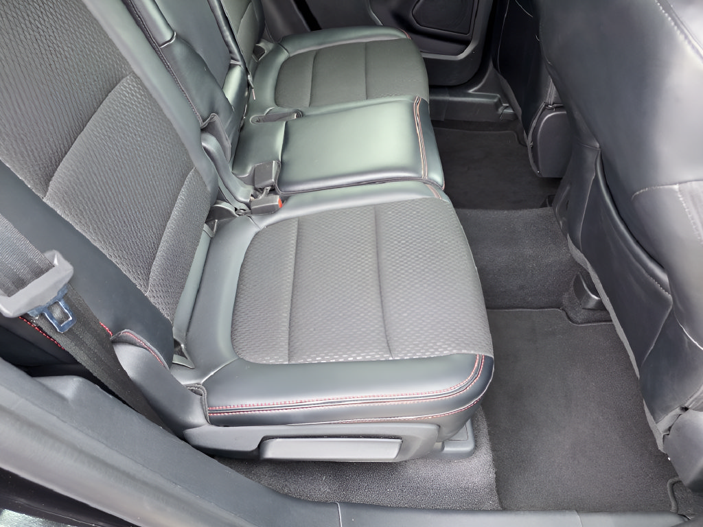 Certified 2025 Ford Escape ST-Line AWD/4WD image 29
