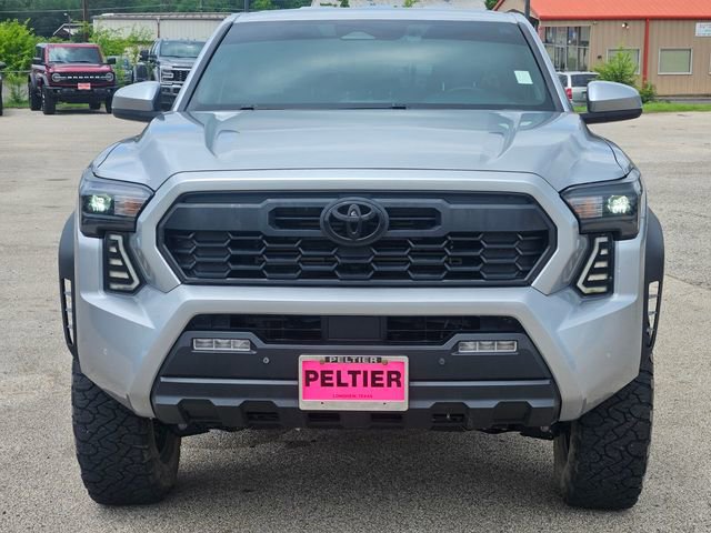 Used 2024 Toyota Tacoma TRD Off-Road w/ TRD Off Road Upgrade Package AWD/4WD image 2