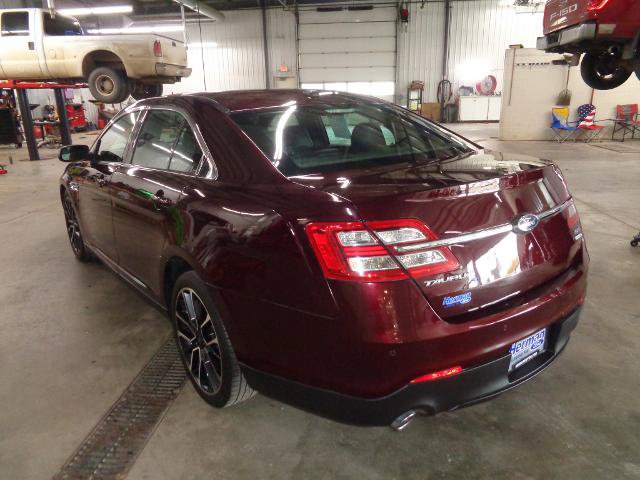 Certified 2018 Ford Taurus SEL w/ Equipment Group 201A AWD/4WD image 4