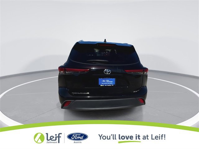 Used 2022 Toyota Highlander XLE image 7