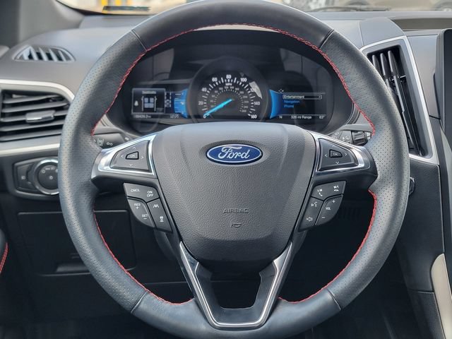 Certified 2023 Ford Edge ST-Line AWD/4WD image 32