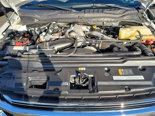 Certified 2022 Ford F550 XLT image 31