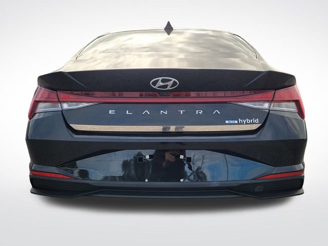 Used 2023 Hyundai Elantra Blue image 8