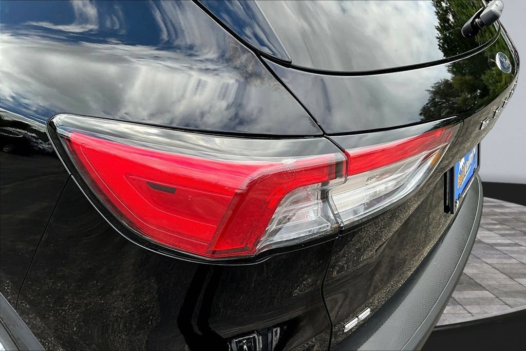 Certified 2022 Ford Escape SE AWD/4WD image 23