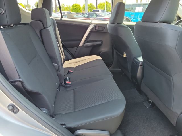 Used 2018 Toyota RAV4 LE w/ All Weather Liner Package FWD image 15