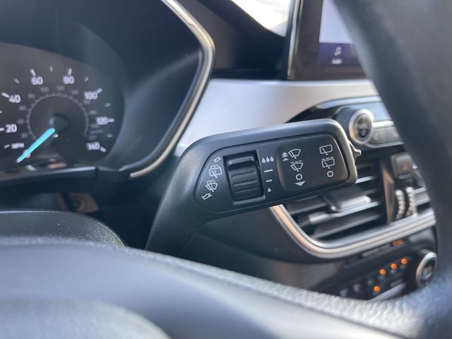 Certified 2020 Ford Escape SE AWD/4WD image 35
