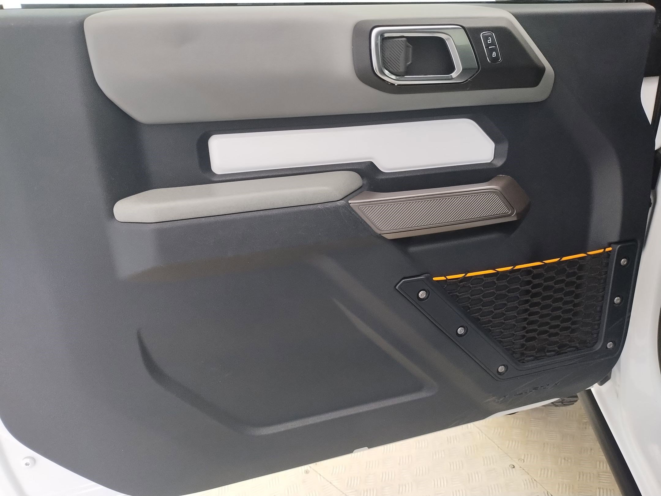 Certified 2023 Ford Bronco Badlands w/ Sasquatch Package image 9