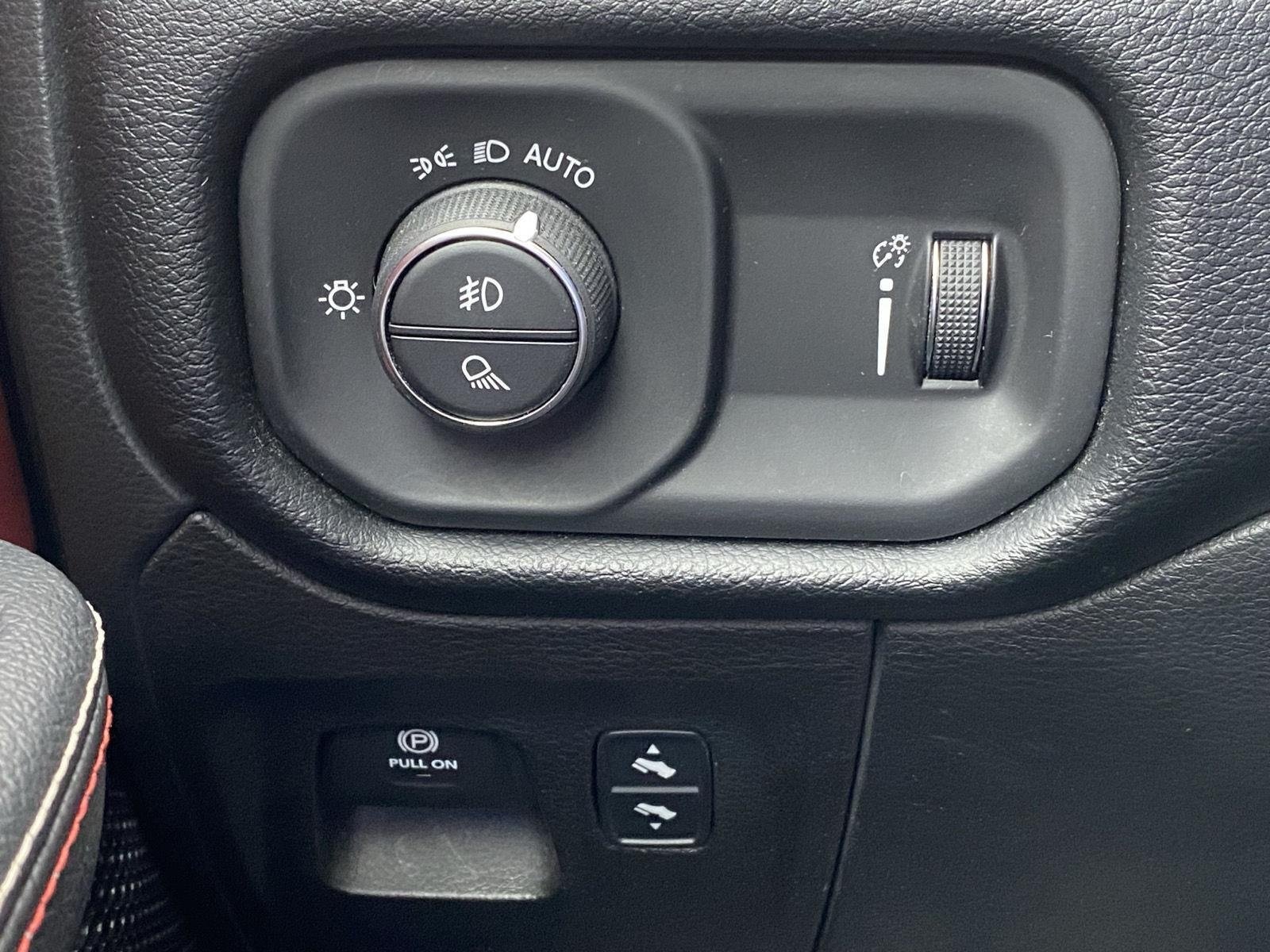 Used 2022 RAM 1500 Rebel w/ Level 1 Equipment Group AWD/4WD image 17