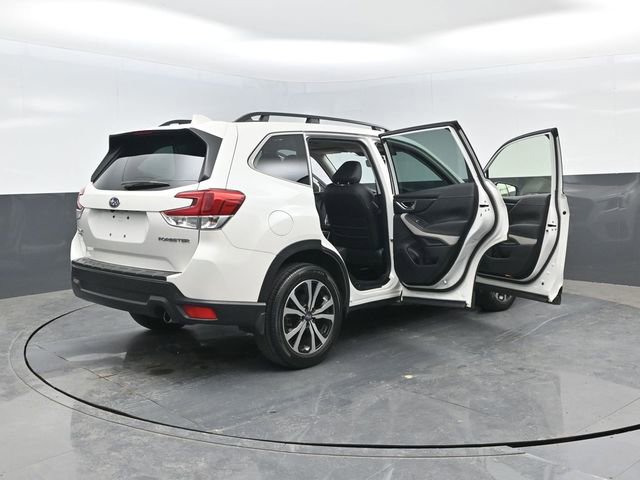 Used 2023 Subaru Forester Limited AWD/4WD image 29