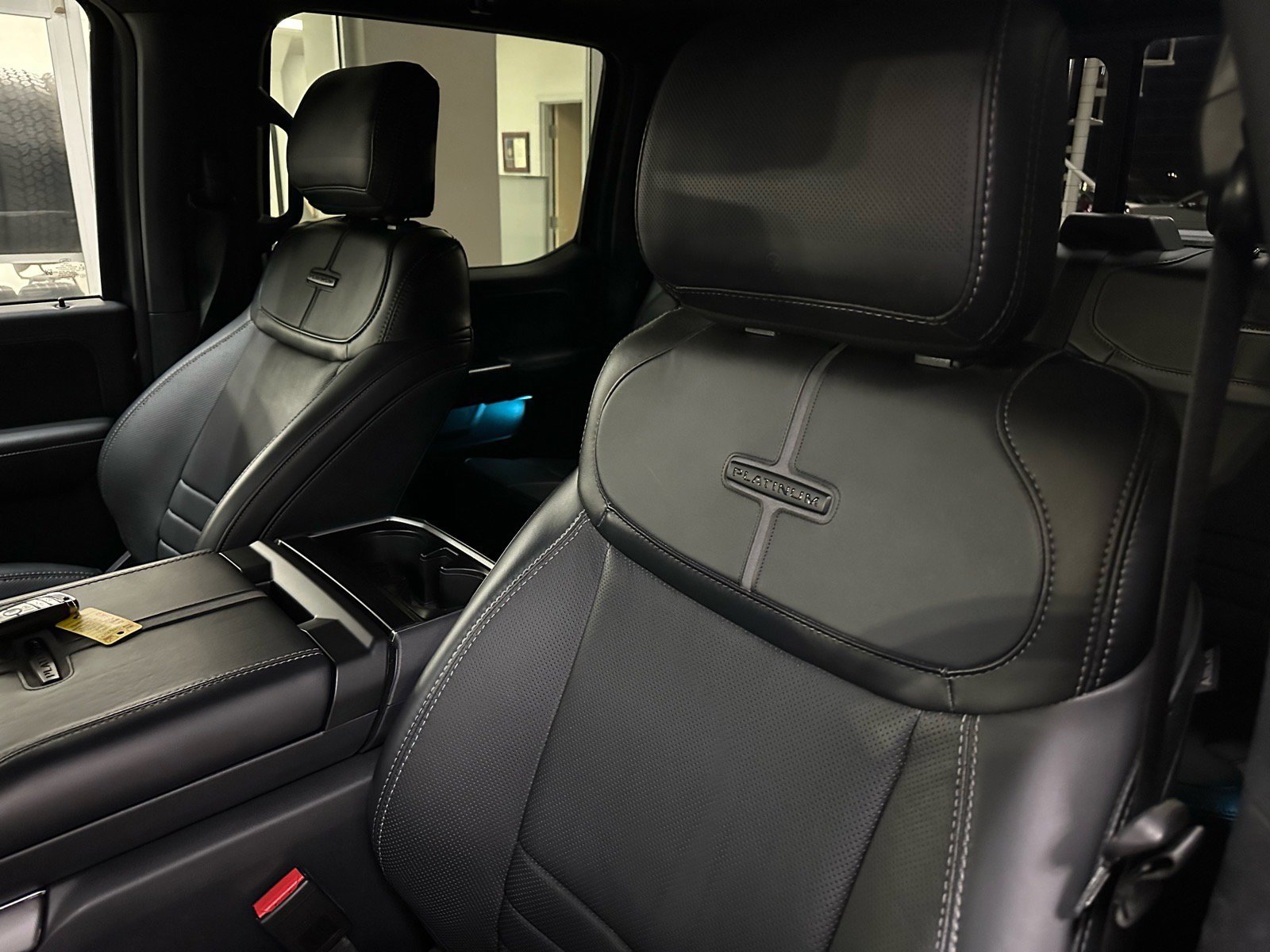 Certified 2023 Ford F150 Platinum w/ Equipment Group 701A High image 27