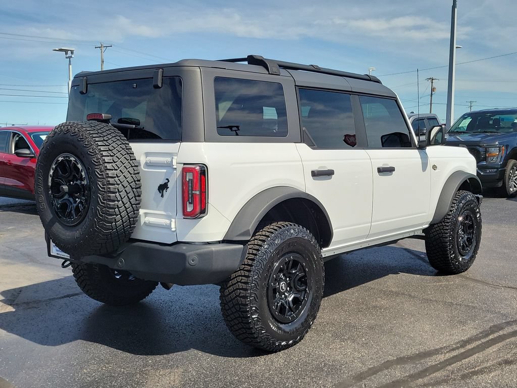 Certified 2022 Ford Bronco Wildtrak AWD/4WD image 4
