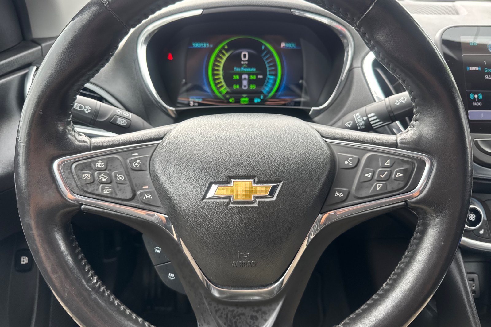 Used 2017 Chevrolet Volt Premier w/ Driver Confidence II Package FWD image 21