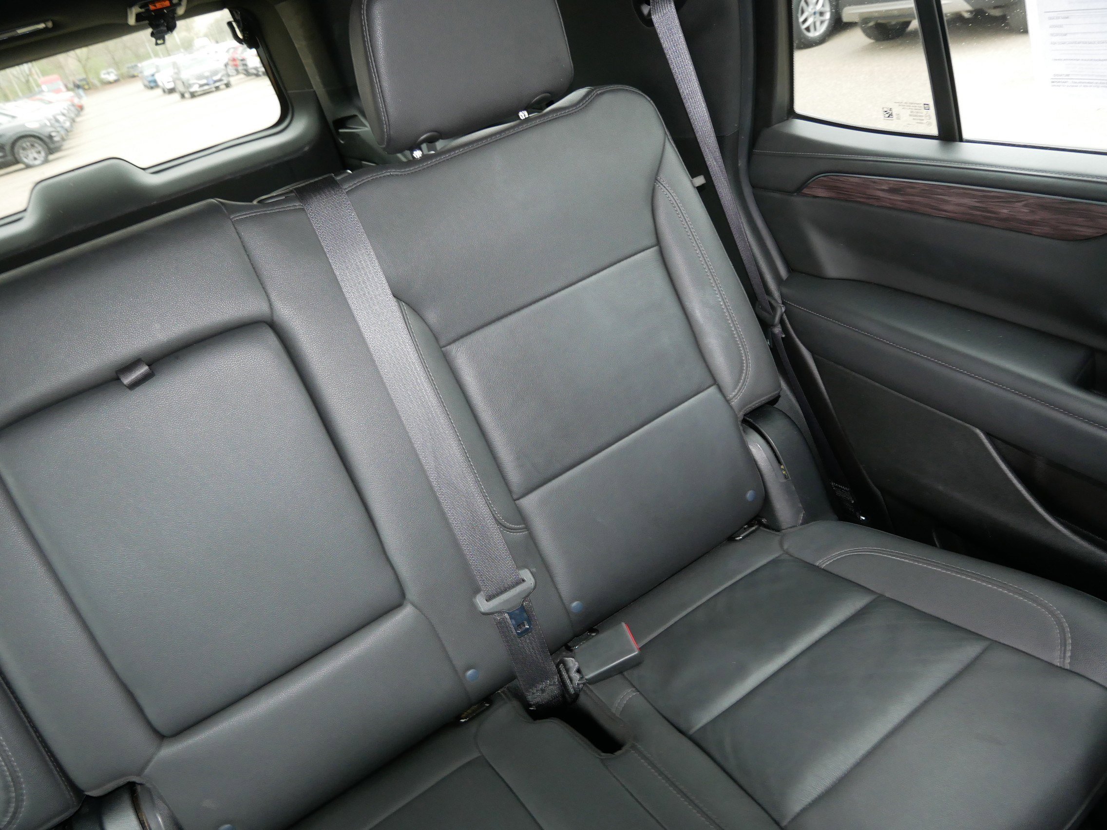 Used 2023 Chevrolet Tahoe LT AWD/4WD image 14