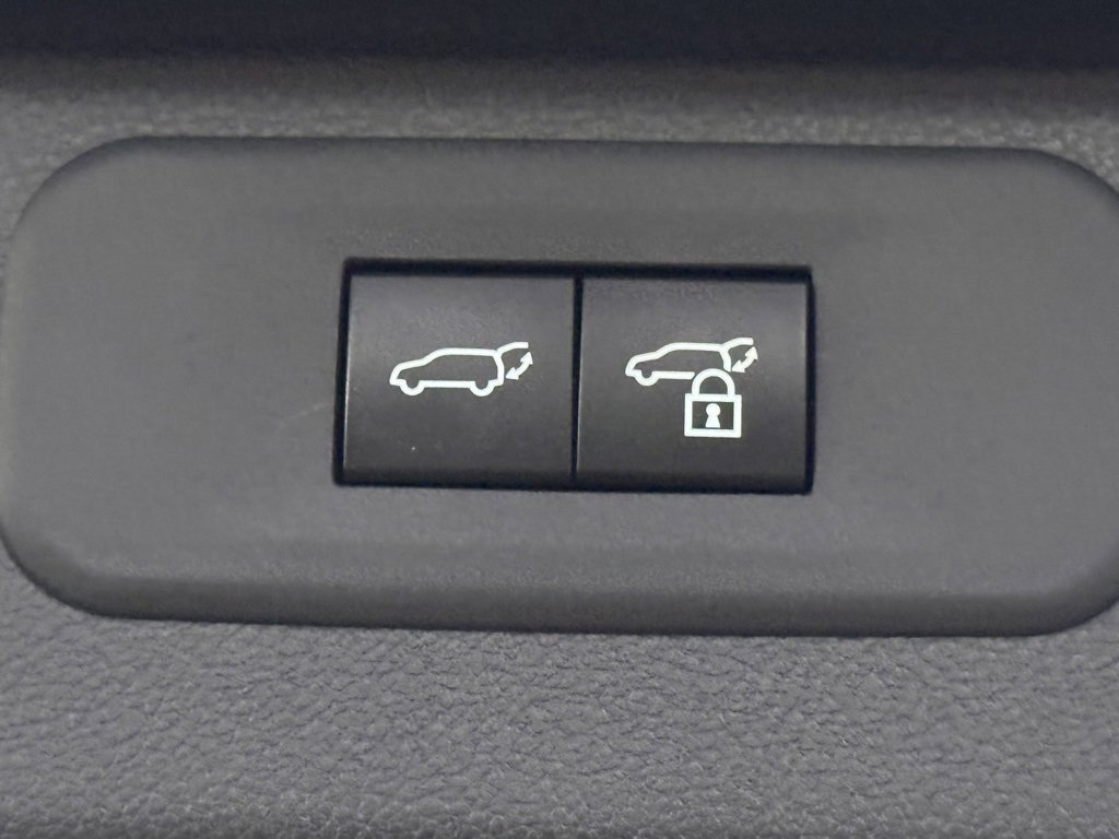 Used 2024 Toyota Grand Highlander Platinum image 14