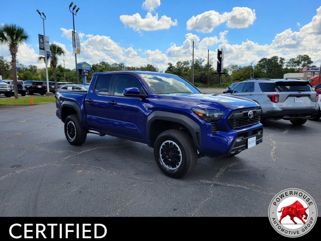 Used 2024 Toyota Tacoma TRD Off-Road AWD/4WD image 9