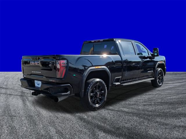 Used 2024 GMC Sierra 2500 AT4 w/ AT4 Premium Plus Package AWD/4WD image 4