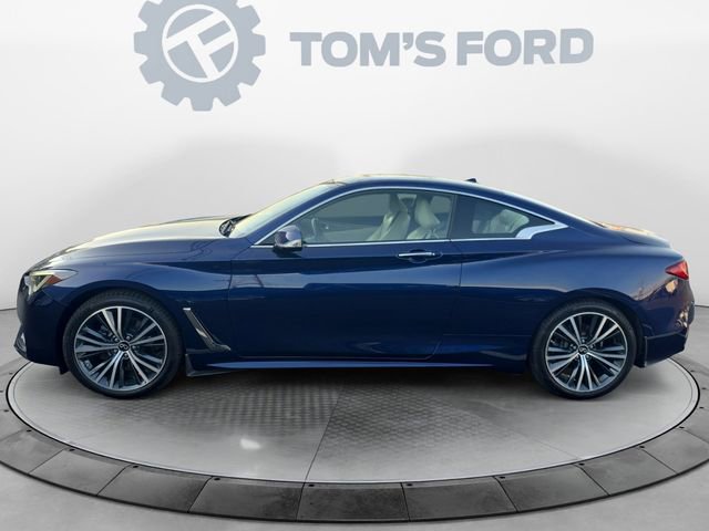 Used 2022 INFINITI Q60 3.0t Luxe w/ Essential Package AWD/4WD image 2