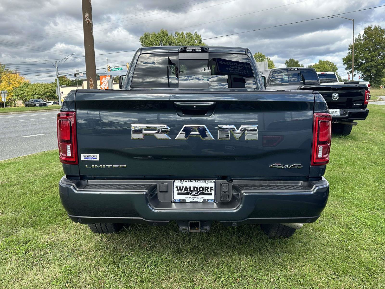 Used 2026 RAM 2500 Limited AWD/4WD image 5
