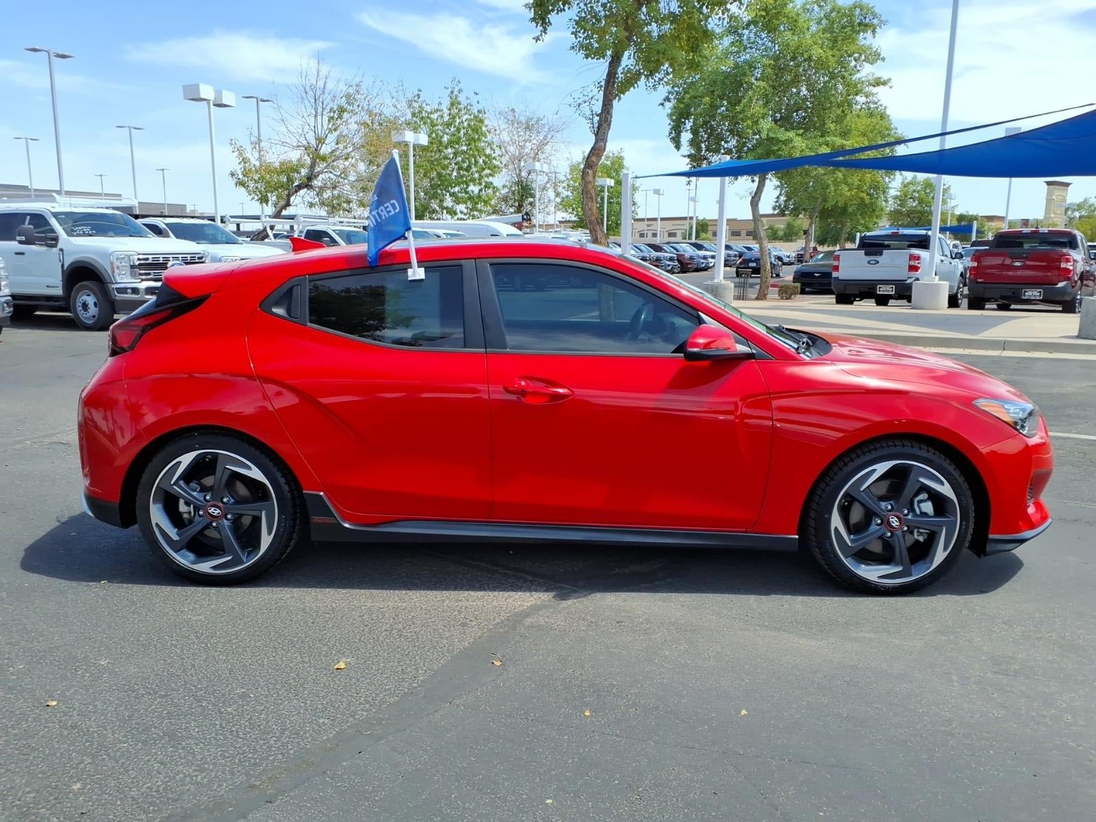 Used 2019 Hyundai Veloster Turbo FWD image 3
