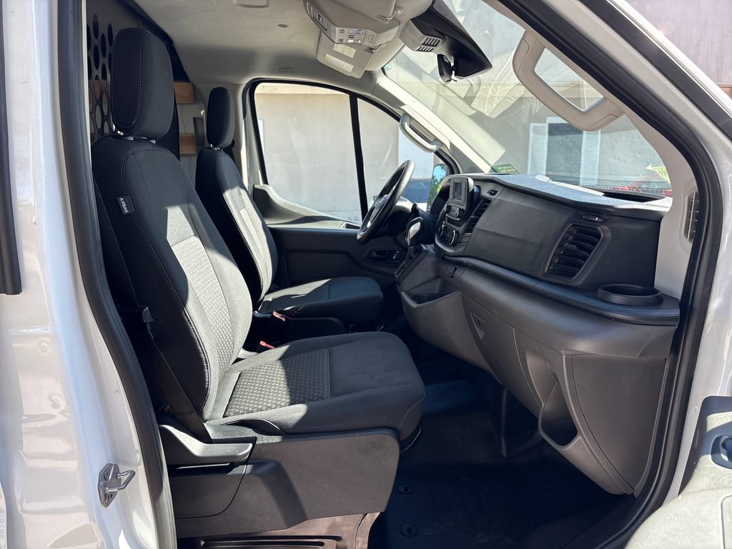 Certified 2025 Ford Transit 250 Low Roof w/ Exterior Upgrade Package RWD image 7