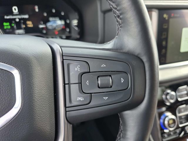 Used 2024 GMC Yukon Denali Ultimate AWD/4WD image 16