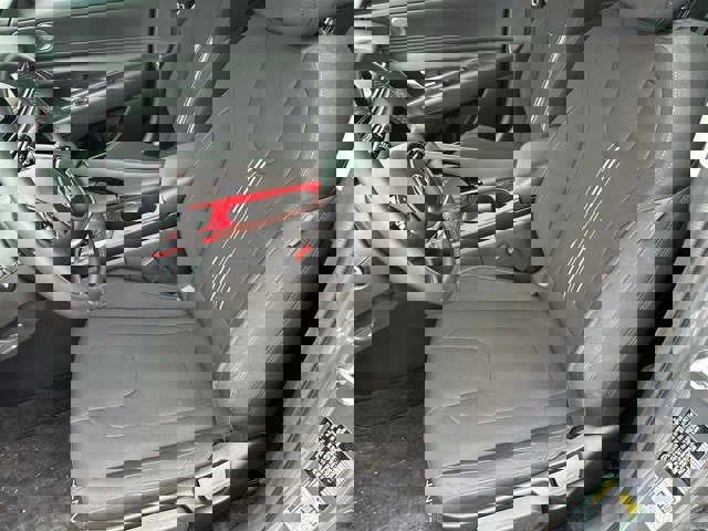 Used 2024 Hyundai Elantra SEL w/ Convenience Package image 11