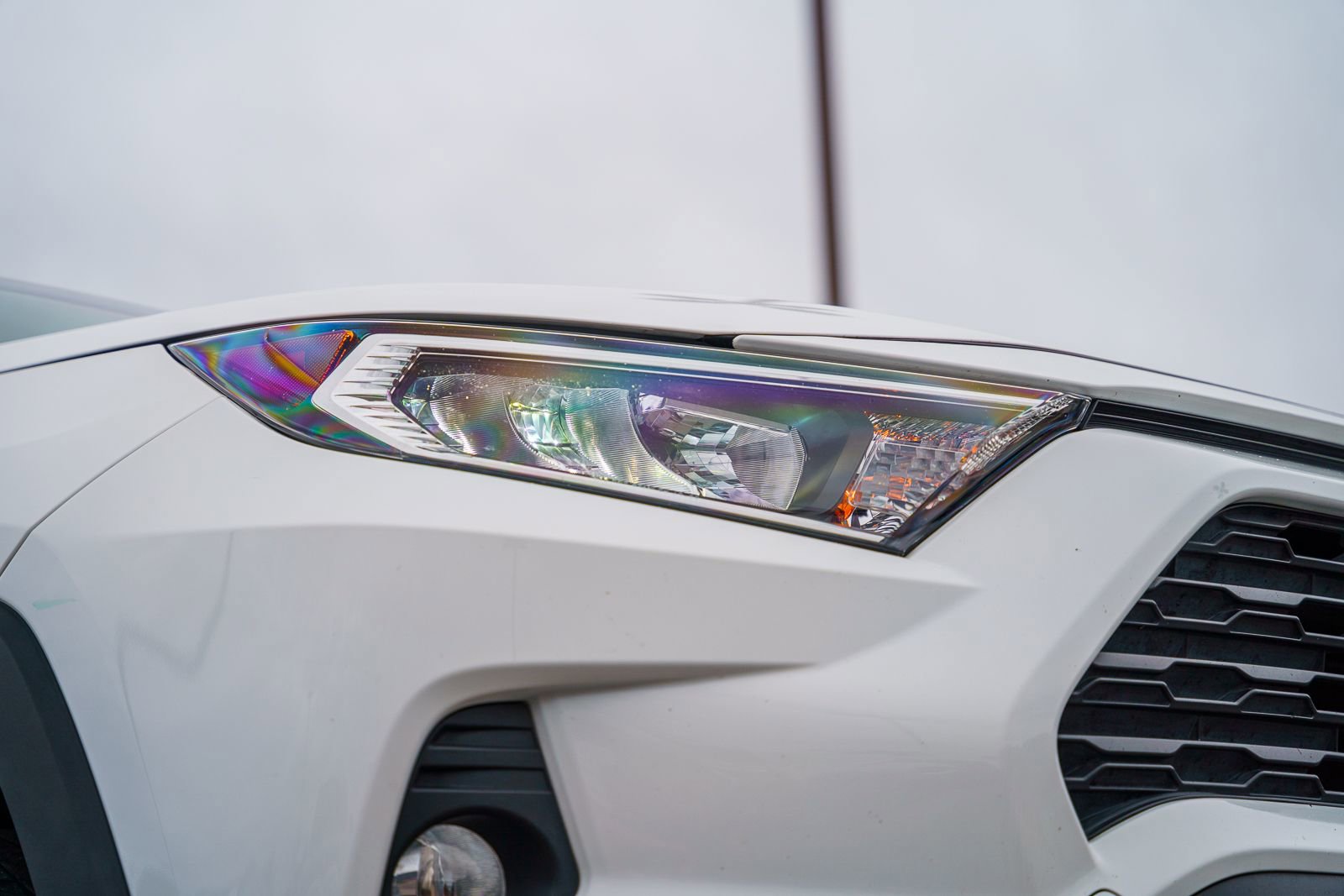 Used 2020 Toyota RAV4 XLE Premium AWD/4WD image 10
