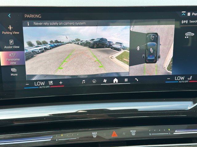 Used 2025 BMW 530i xDrive AWD/4WD image 24
