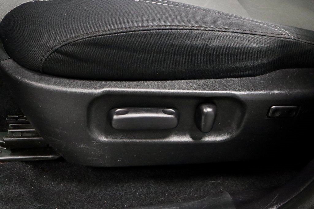 Used 2020 Toyota Tacoma TRD Off-Road image 23