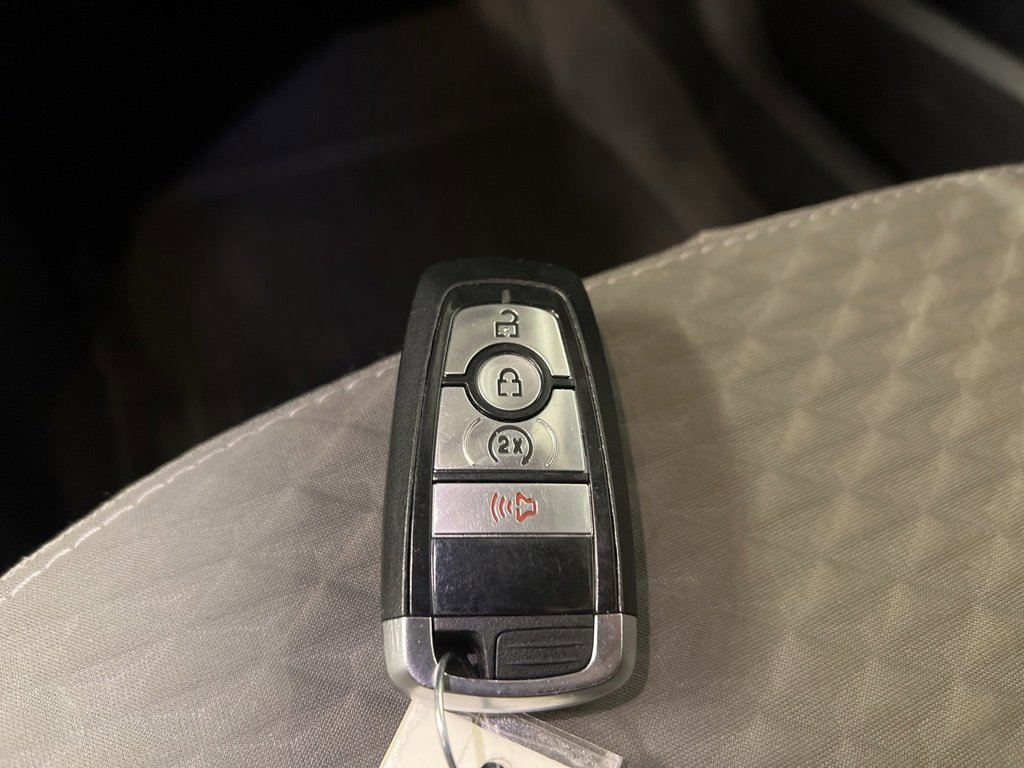 Certified 2022 Ford Escape SE w/ Cold Weather Package image 35