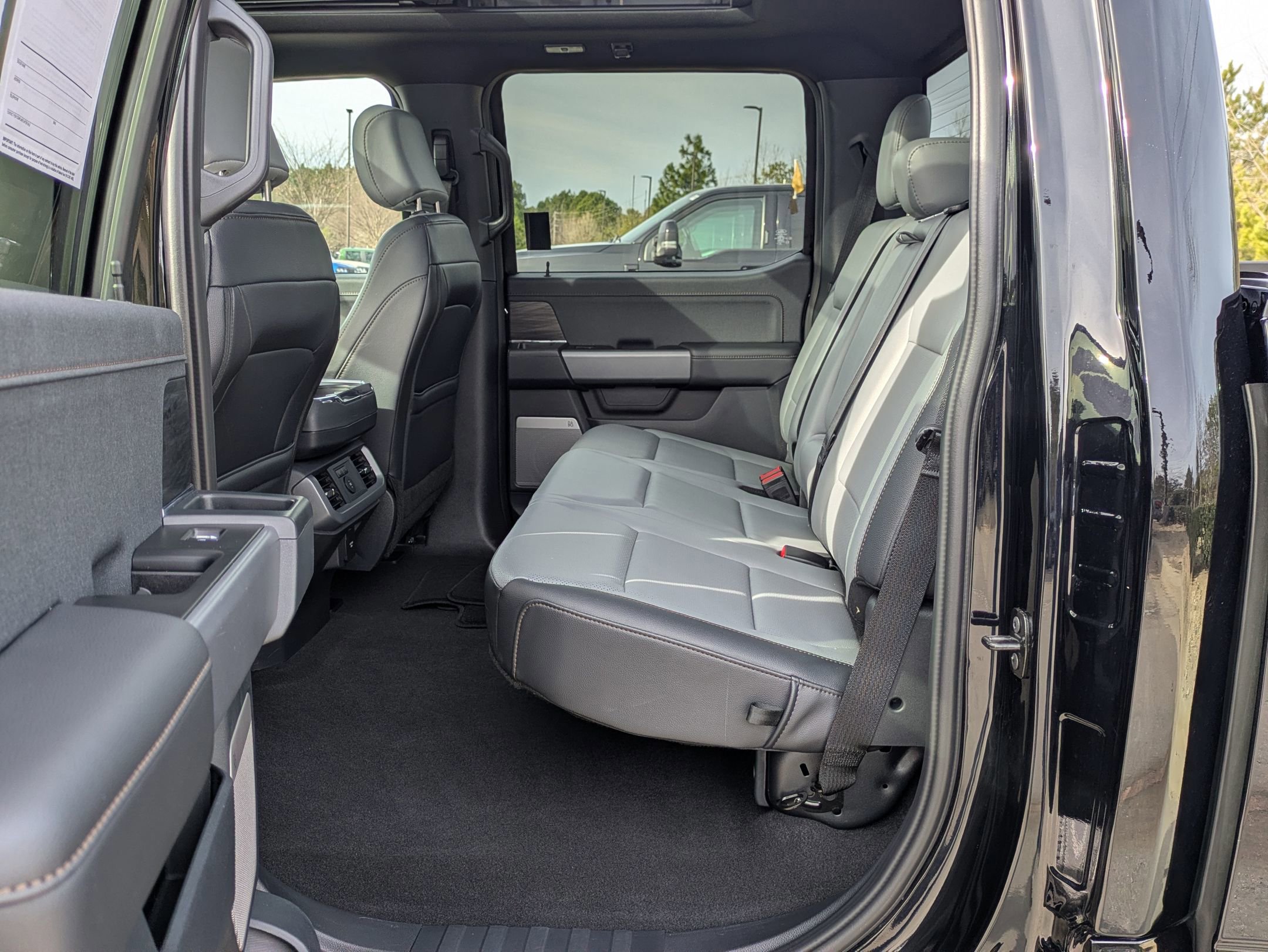 Certified 2025 Ford F150 Lightning Lariat image 32