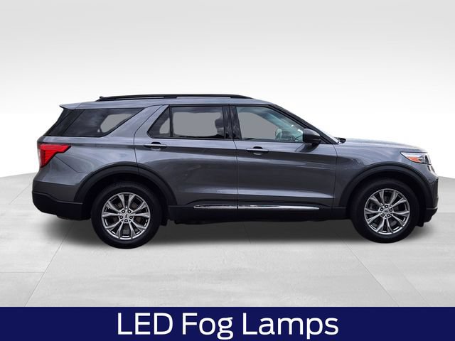 Certified 2023 Ford Explorer XLT w/ Equipment Group 202A AWD/4WD image 11