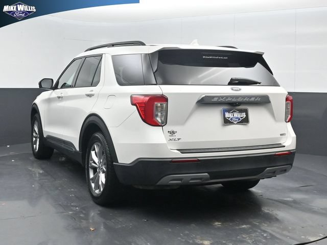 Certified 2020 Ford Explorer XLT w/ Equipment Group 202A RWD image 5