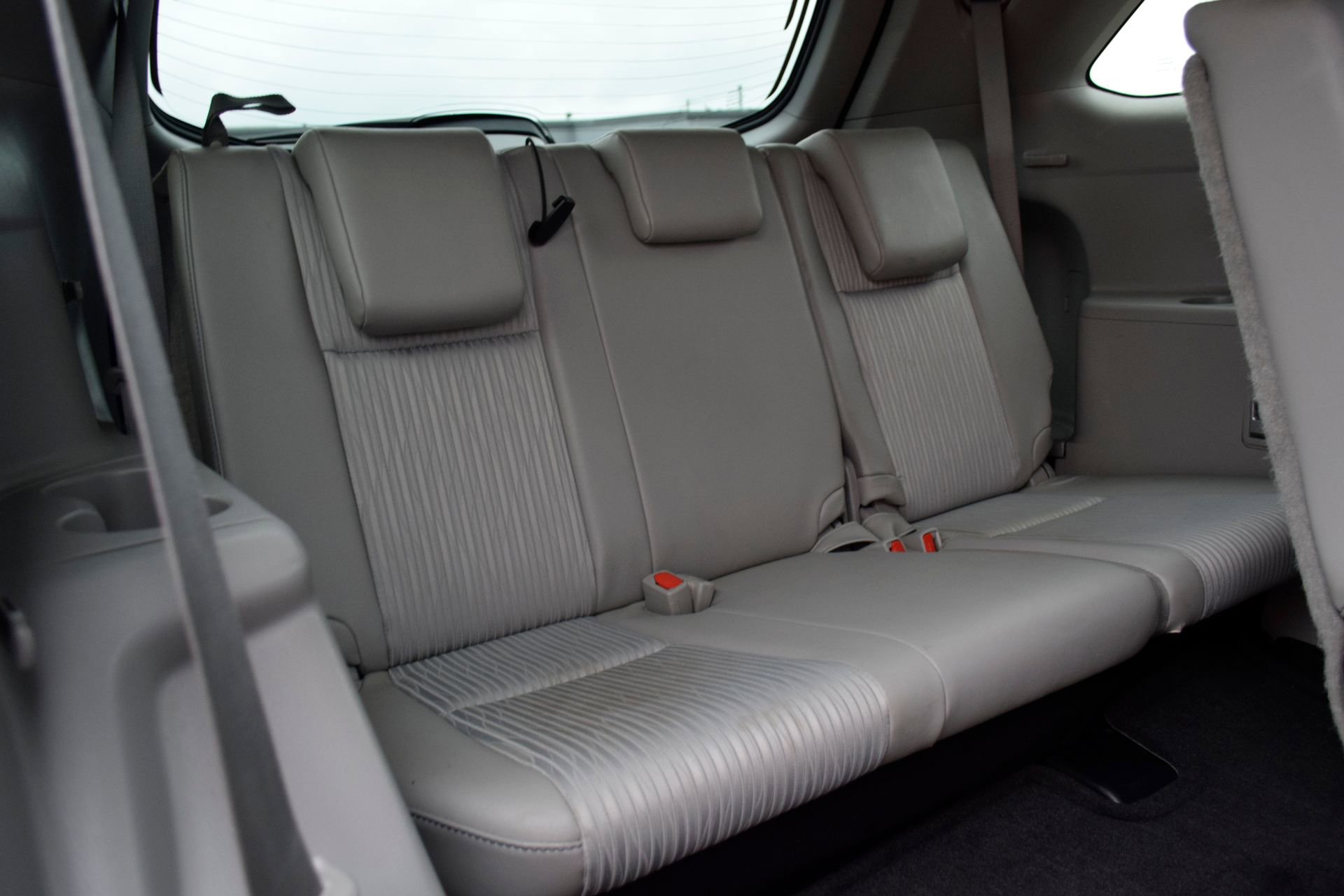Used 2019 Toyota Highlander Plus FWD image 23
